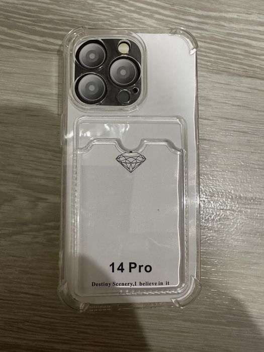 Чехлы на айфоны новые и б/у