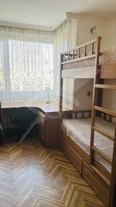 Дава се под наем Тристаен апартамент в Пловдив, Център - 120 кв.м за 997.05 € - Снимка #7