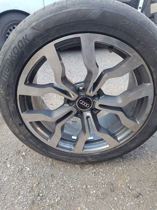 Продавам джанти с гуми 255/45 R19