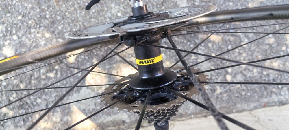 Set roti carbon cursiera Mavic