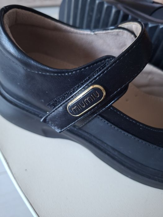 Продам  туфли, новые.