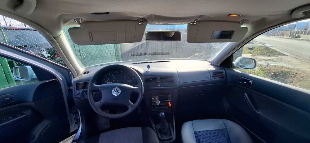 Vand golf 4 1.6 fsi 110 cp