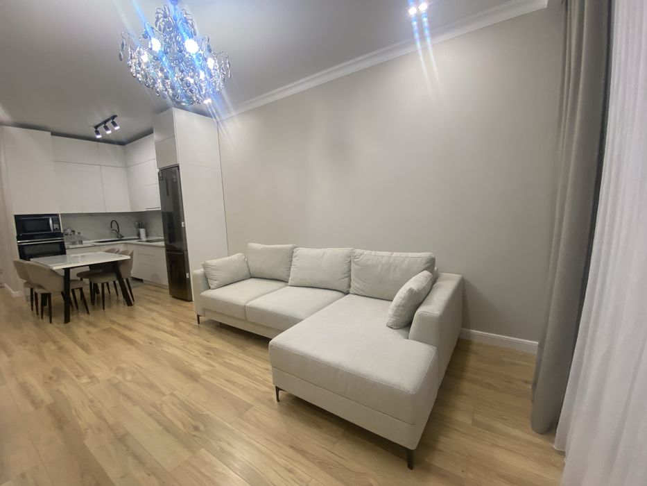 Продам диван в отличном состоянии