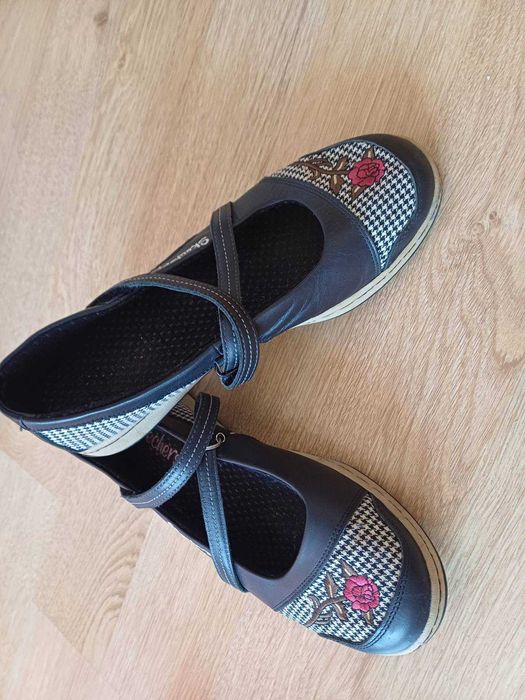 Спортни балеринки на Skechers н.6 /39/- стелка 26см