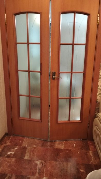 Деревянные двери