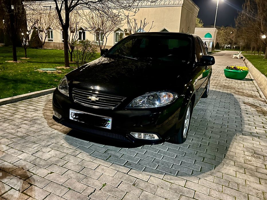 Chevrolet gentra 3 poz