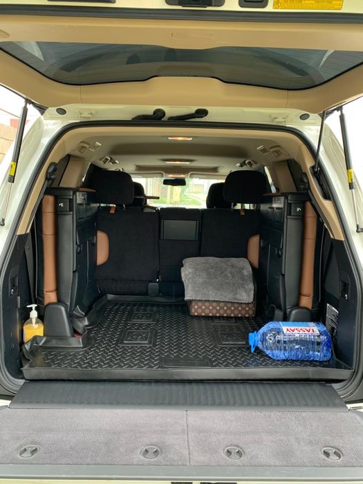 Продам Лэнд крузер 200