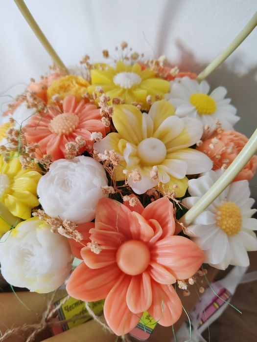 Изработка на букети от сапунени цветя