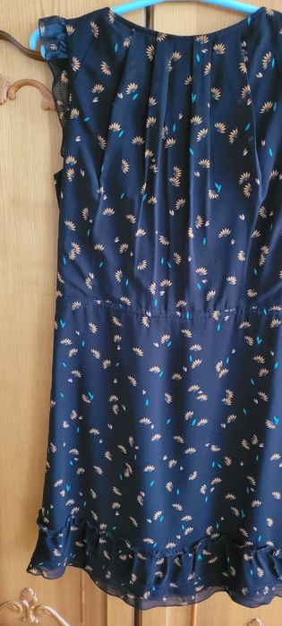 Нарядные платья,фирменные.