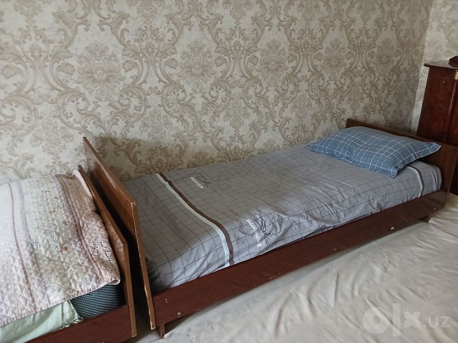 крават бир кишилик  талабалар учун  матраси билан россия сотилади
