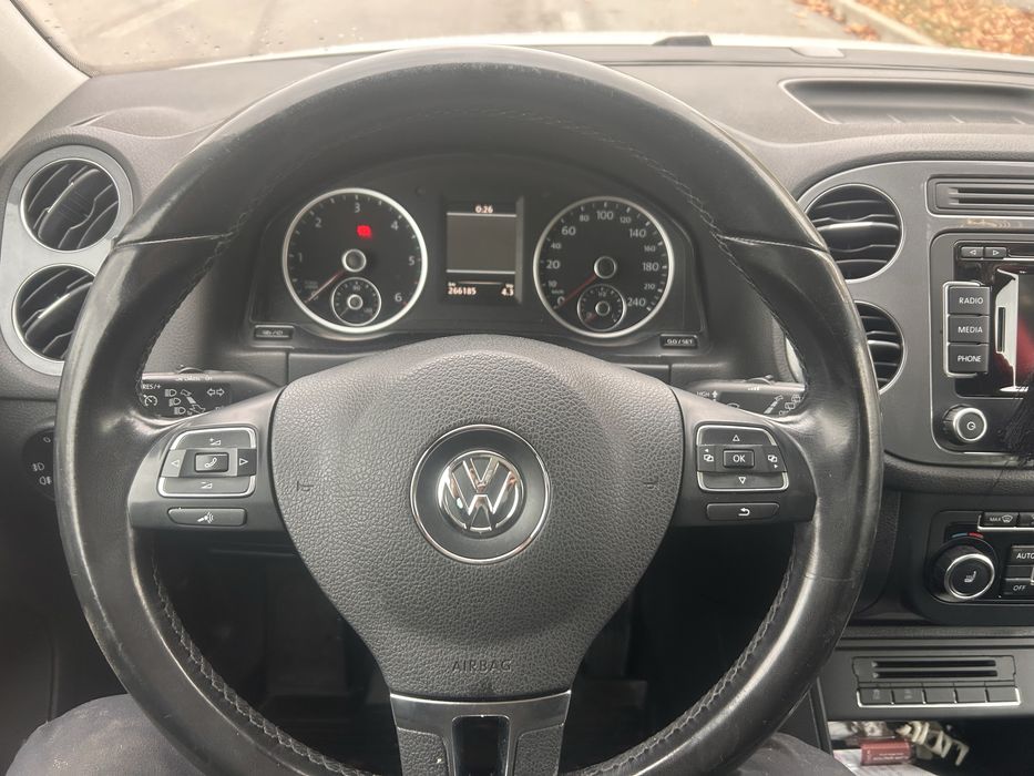 VOLKSWAGEN Tiguan 2015 — imagine 5