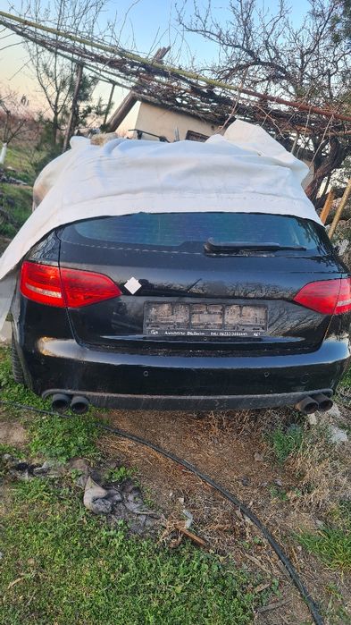 Ауди а4 Б8 на части