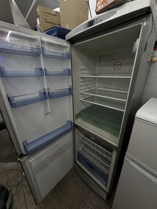 Хладилник с фризер gorenje инокс