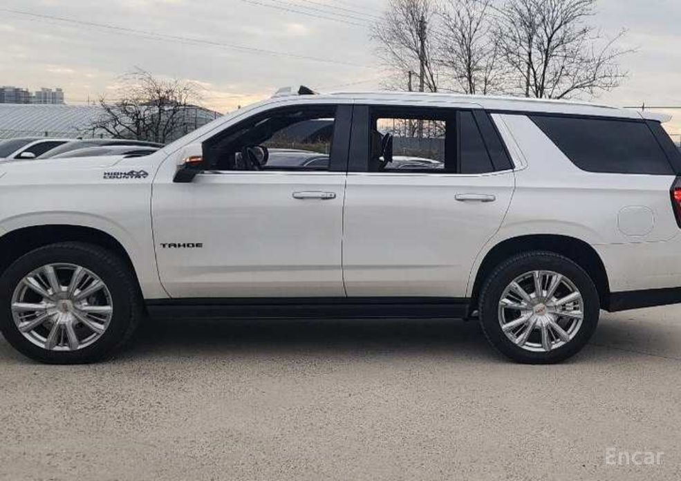 Taahoe High Country 6.2 Dark Knight 4wd