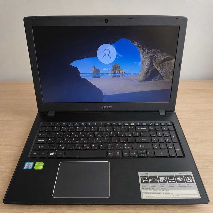 Продавам лаптоп Acer Aspire E 15 (E5-575G-31RF).