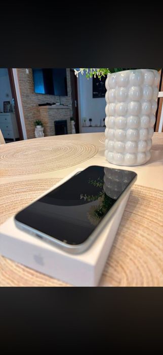 iPhone 15 plus albastru
