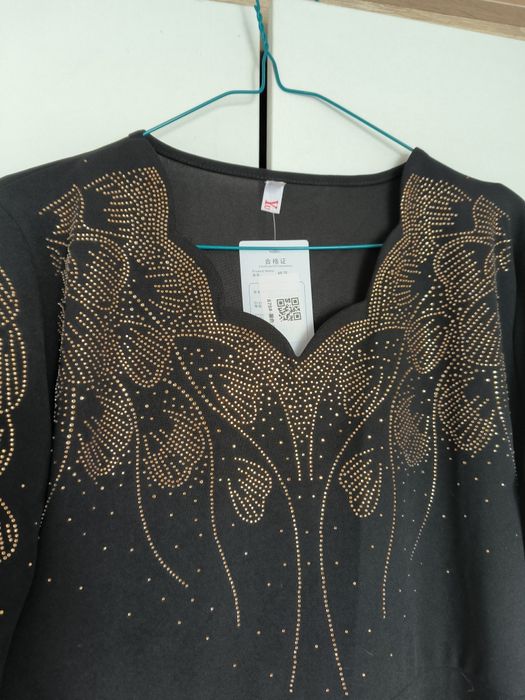 Платье нарядное новое