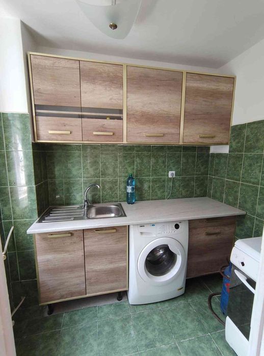 Garsoniera de vânzare str. Podului  et. 1
