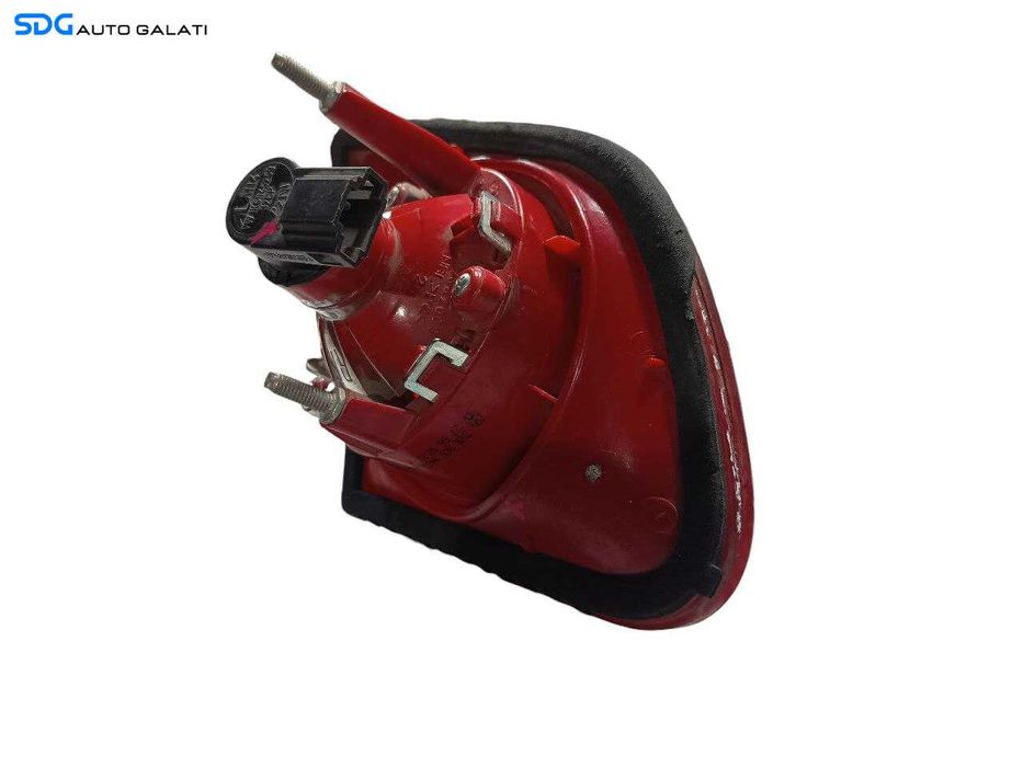 Stop Lampa Tripla Dreapta de pe Haion Volkswagen Passat B6 Berlina Sedan 2005 - 2010 Cod 3C5945094F [L7119]