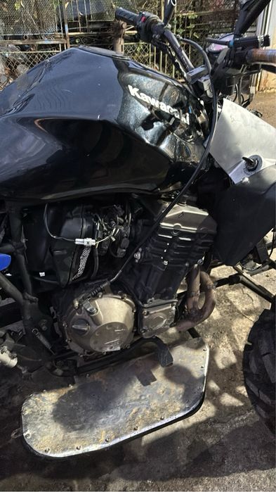 Подавам Китайско АТВ със двигател от Kawasaki Z750