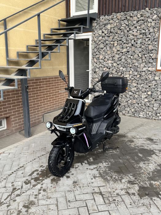 Мопед танк спорт