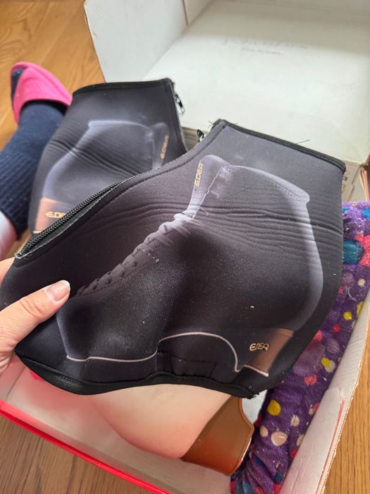 Коньки Edward chorus