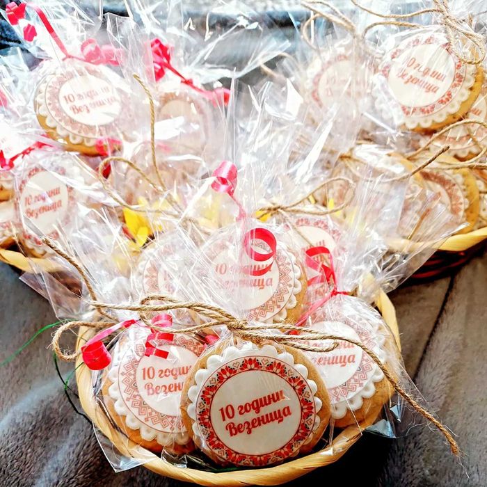 Домашно приготвени много вкусни меденки, персонализирани по ваш избор