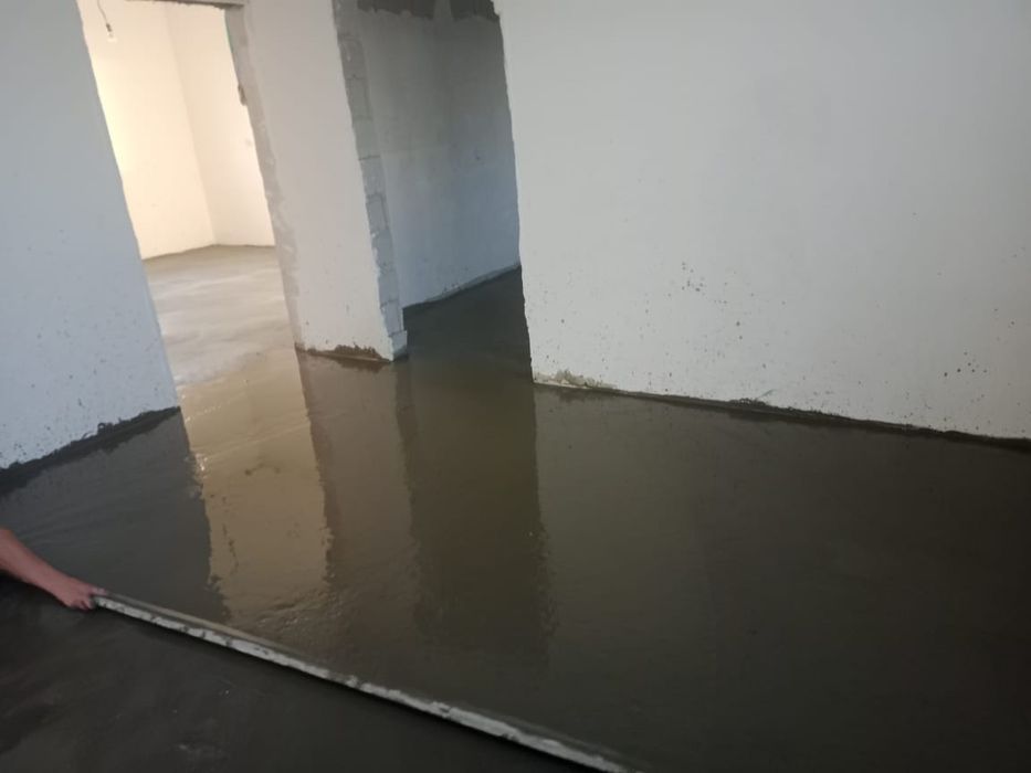 наливной пол, стяжка недорога