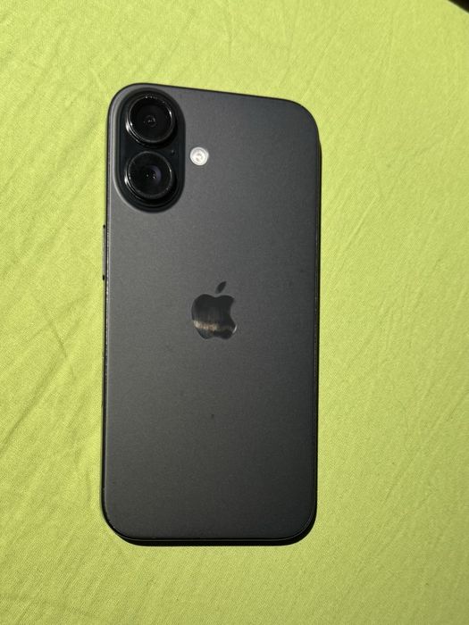 Iphone 16 на гарантии