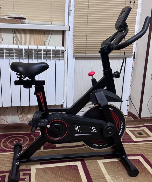 Велотренажор янги холати жуда зур