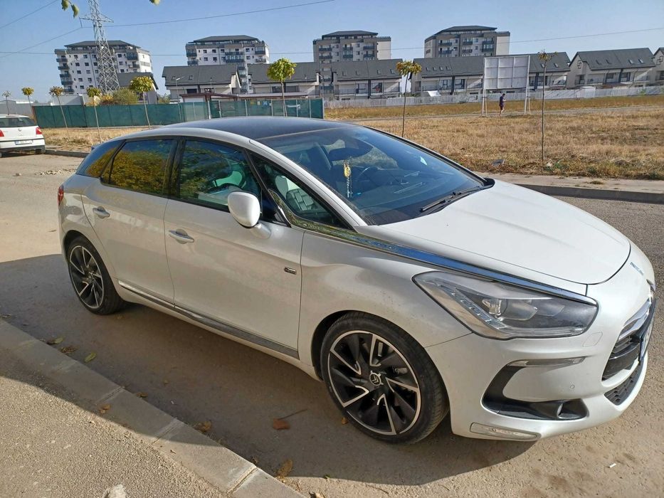 Citroen DS5 Hybrid4 - GARANTIE