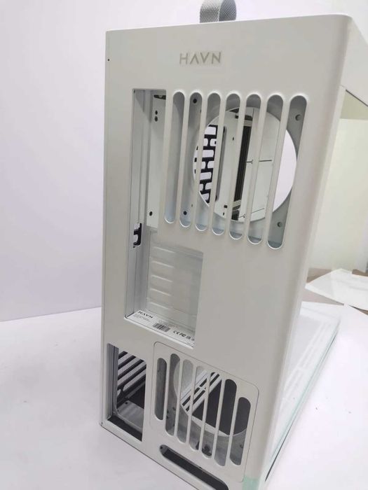 Компьютерный корпус HS 420 White без блока питания