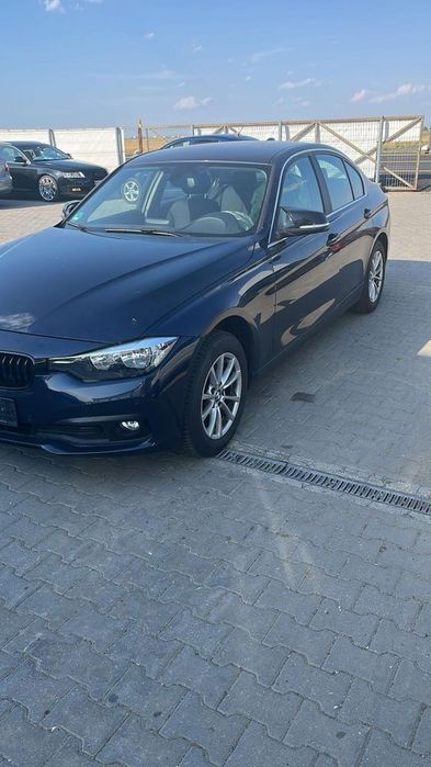 Dezmembram BMW seria 3 F30 2.0 diesel Xdrive din 2017