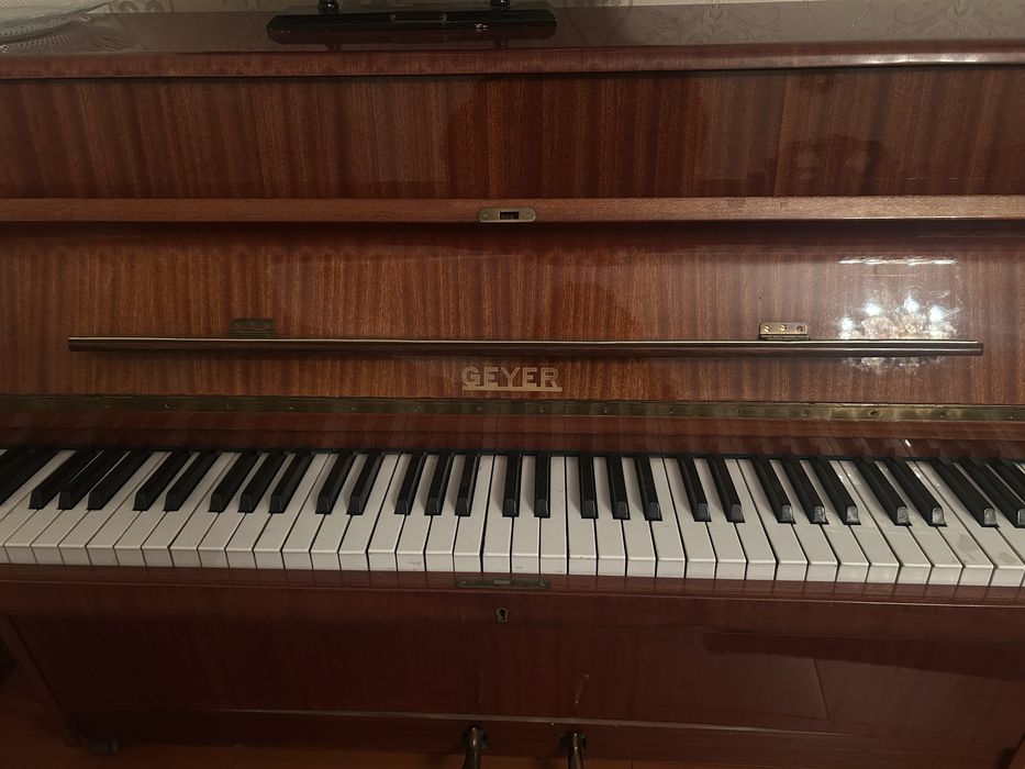 Фортепиано geyer