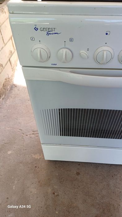 Газовая плита в хорошем состоянии производство Беларусь