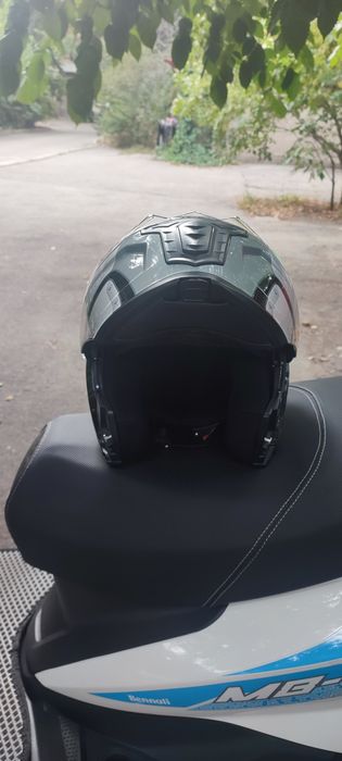 Продам Шлем Модуляр