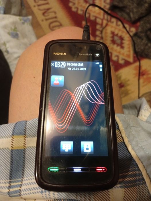 Nokia 5800 D-1  puțin folosit