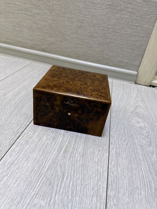 Оригинальная коробка Bregueto