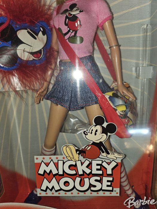 Барби Микки Маус с брелком