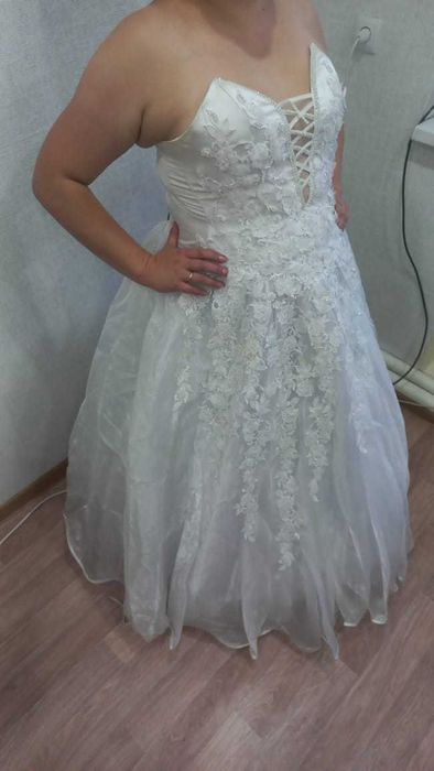 Продаю свадебное платье