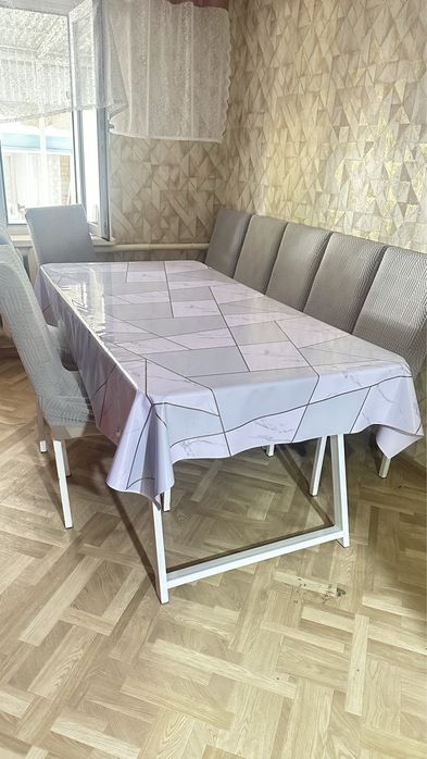 Стол + 8 орындық