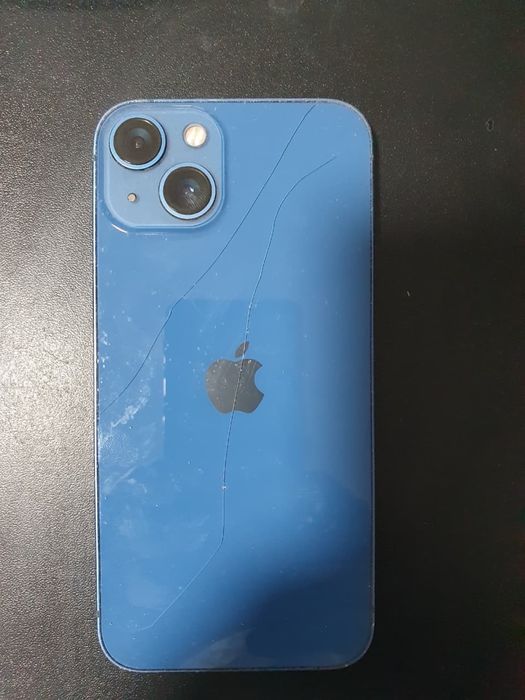 Айфон 13 128 гб.Емкость 81%