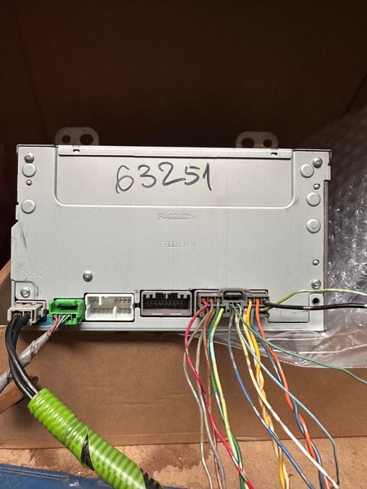 Radio 6 cd changer mp3 Honda crv 2011 impecabil