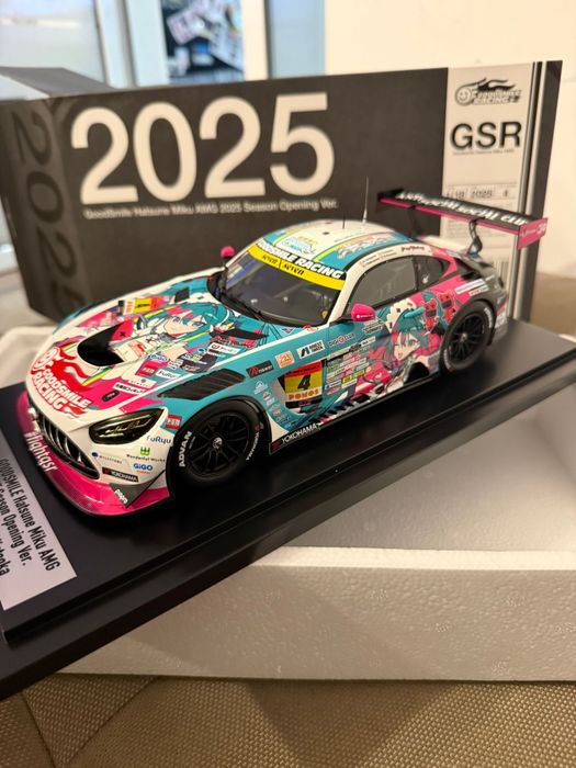 Macheta spark 1:18 goodsmile hatsune milu amg 2025 season opening #4 taniguchi Noua