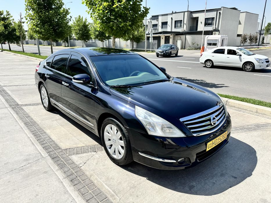 Nissan Teana J32