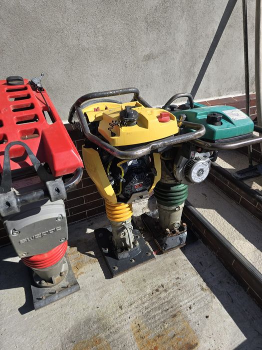 Mai compactor Swepac T64 si Bomag