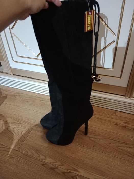 Продаю сапоги платформа новые