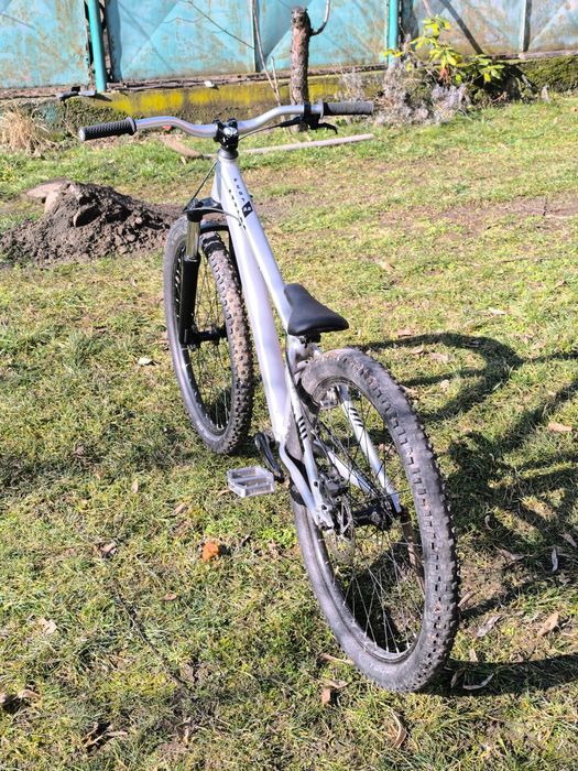 Bicicleta MTB Attabo Pert 2.0 Custom