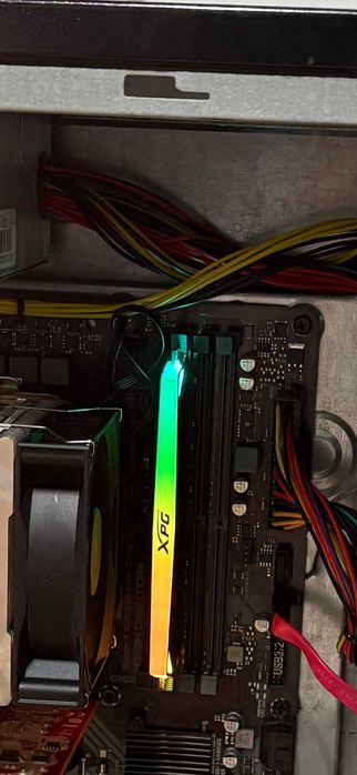 Vand 8gb ram 3000Mhz Adata XPG RGB
