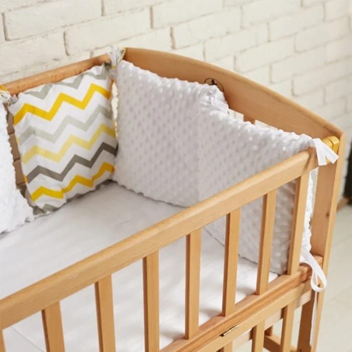 Детская кровать деревянная